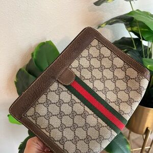 Gucci Tan and Brown Leather Clutch